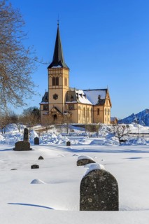 Snow-covered tombs, Vågan Church, Lofoten Cathedral in winter, Kabelvåg, Lofoten, Nordland, Norway,