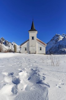 Sidpollnes Chapel in winter, Vågan, Lofoten, Nordland, Norway, Europe