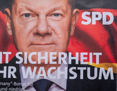 Election poster of the SPD for the federal election on 23 February 2025 with a portrait of Federal