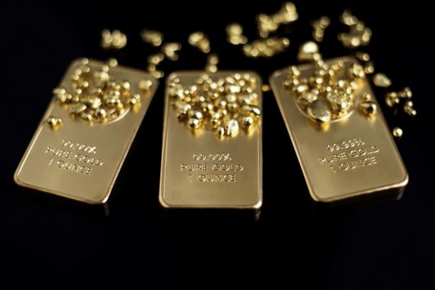 Gold bars 999 precious metal money investing economy