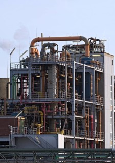 Colorful piping and many piping systems of a chemical plant