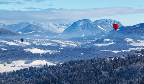 Balloon flight in the Tyrolean Lower Inn Valley, Kössen, Tyrol, Austria, Europe