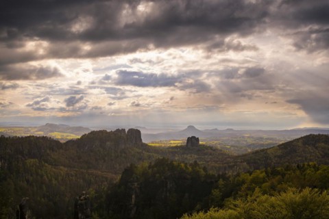 View of the Schrammstein chain, the Falkenstein and the Lilienstein from the Carolafelsen, Bad