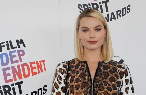 Margot Robbie at the 2018 Film Independent Spirit Awards held at Santa Monica Beach, USA on March