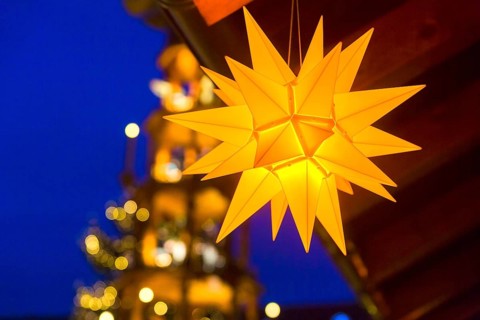 580th Striezelmarkt in Dresden Herrnhut stars are a must. The Striezelmarkt, which has been held