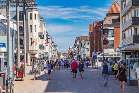 Friedrichstraße pedestrian zone, Westerland, Sylt