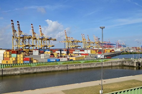 Container terminal and northern lock, Bremerhaven, Bremen, Germany, Europe