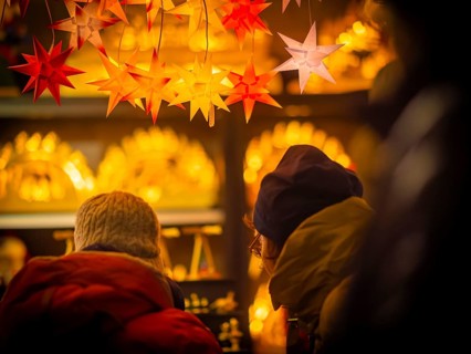 Christmas market on the main street in Dresden Neustadt, Dresden, Saxony, Germany, Europe