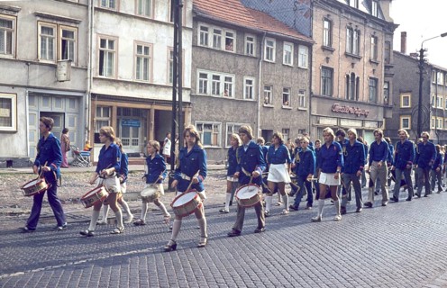 Historical image 1960s or 1970s of a parade in lockstep of the FDJ Freie Deutsche Jugend, free
