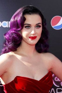 Katy Perry at the Los Angeles premiere of 'Katy Perry: Part Of Me' held at the Grauman's Chinese