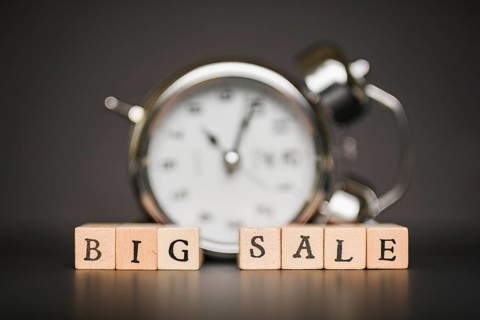 Big sale inscription wooden blocks with clock