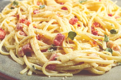 Spaghetti carbonara, spaghetti in cream sauce, with pancetta, homemade, no people