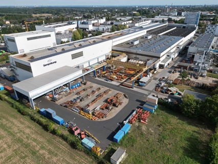 The Siempelkamp Foundry in Krefeld specializes in the production of hand-formed large castings of