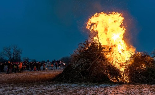 Farmers' warning fire in Ulm Lehr