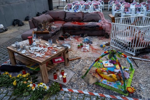 Germany, Berlin, 07.10.2024, Bebelplatz, Commemoration of Hamas terror on 7 October 2023, Bombed