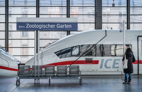 ICE, Bahnhof Zoo, Charlottenburg, Berlin, Germany, Europe