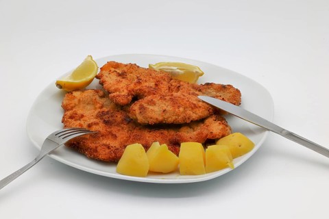 Schnitzel, Wienerschnitzel, potato, lemon, plate