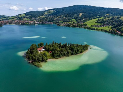 Aerial view, the island of Wörth im Schliersee, Schliersee, Upper Bavaria, Bavaria, Germany, Europe