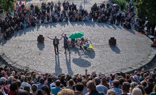 Germany, Berlin, 29.09.2024, Sunday evening in Mauerpark, karaoke in the amphitheatre, Europe