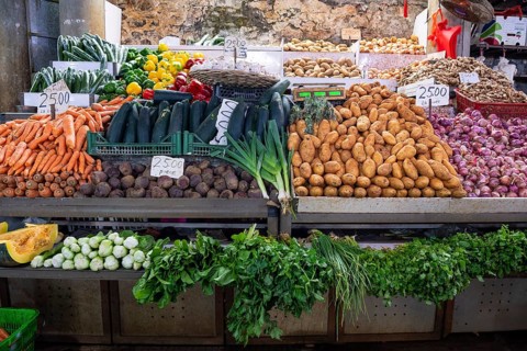 Fruit and vegetable market, market hall, old town, Port Louis, Indian Ocean, island, Mauritius,