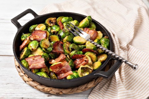 Roasted brussels sprouts with bacon