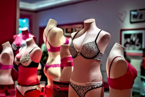 New York. Manhattan. Lingerie shop
