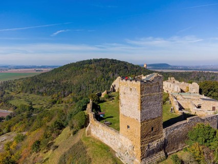 Drei Gleichen (also: Gleichen castles) is the name for a medieval castle ensemble consisting of