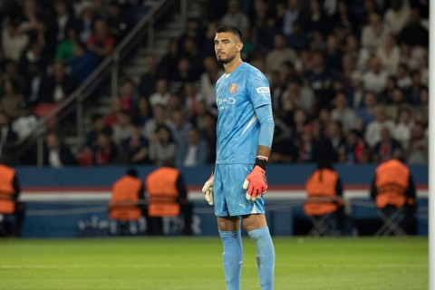 Football match, goalkeeper Paulo GAZZANIGA Girona FC, Parc des Princes football stadium, Paris