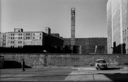 Germany, Berlin, 3 February 1991, Warschauer Straße (at the underground station), Trabant and