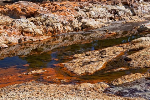 Acidic rio Tinto, Niebla (Huelva), Andalucia