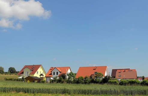 Oberderdingen, houses on the edge of the field, living in the countryside