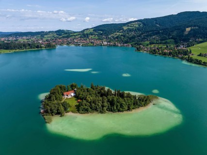 Aerial view, the island of Wörth im Schliersee, Schliersee, Upper Bavaria, Bavaria, Germany, Europe