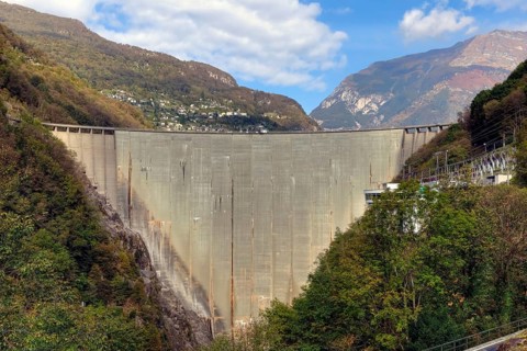 Lago di Vogorno, dam, dam wall, James Bond, Golden Eye, Vorgorno, Valle Verzasca, Ticino,