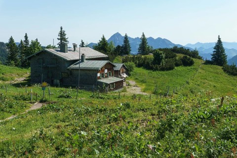 Taubensteinhaus in front of Wendelstein, Spitzingsee, Mangfall Mountains, Upper Bavaria, Germany,