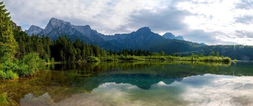 Almsee, Grünau, Almtal, Salzkammergut, Totes Gebirge at the back, Upper Austria, Austria, Europe,