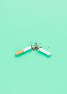 Top view broken cigarrete