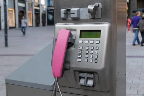 Symbolic image communication, close-up, Telekom telephone booth, out of service in the city centre