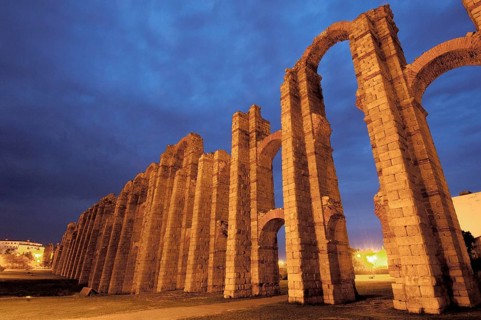 Aqueduct Los Milagros, Acueducto de, Ruta de La Plata, Merida, Extremadura, Badajoz, Spain, Europe