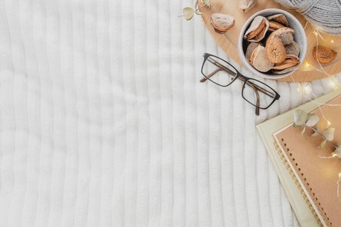Top view glasses agenda blanket