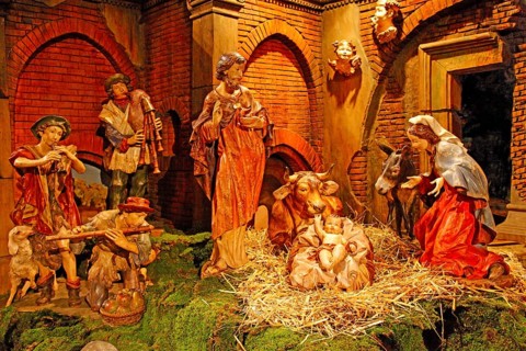 Christmas cot, St. John Nepomuk Catholic Church, Hadamar, Hesse, carved by sculptor Piccolruaz,