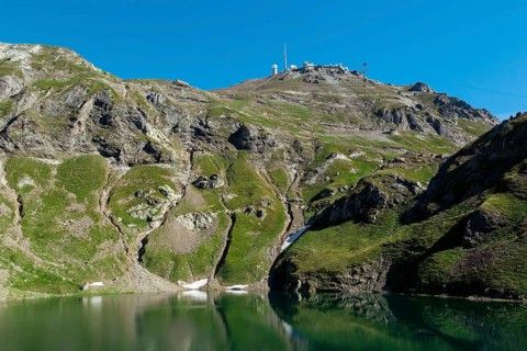 Lac d'Oncet, Oncet Lake, Pic du Midi de Bigorre with observatory, Hautes-Pyrénées, France, Europe