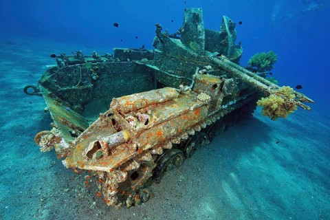 Sunken tank next to Seven Sisters dive site, Aqaba, Jordan, Red Sea, Asia Minor, Aqaba, Asia