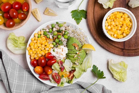 Flay lay healthy vegetables plate