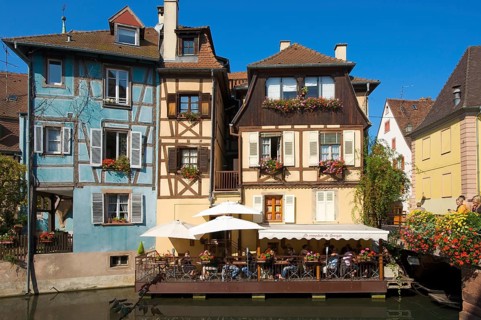 Half-timbered houses and restaurants, canal in the Quartier des Tanneurs, tanners' quarter, and in