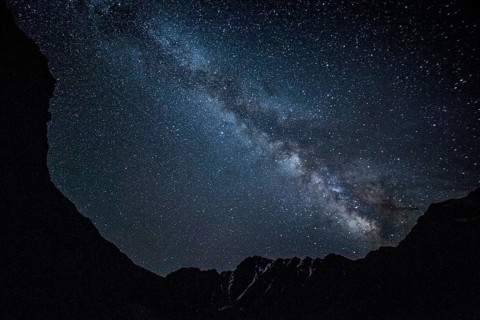 Star night sky in mountains