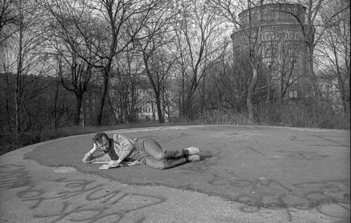 Germany, Berlin, 14. 03. 1991, spring at the water tower, reader, Europe