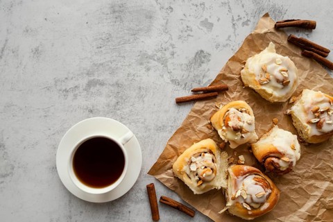Flat lay cinnamon rolls coffee