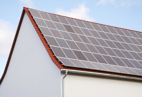 Photovoltaic, Electricity generation with solar panels on the roof