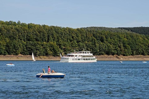 Excursion boat, lake, passenger ship, Sondern, Biggetalsperre, Olpe, Ebbegebirge nature Park,
