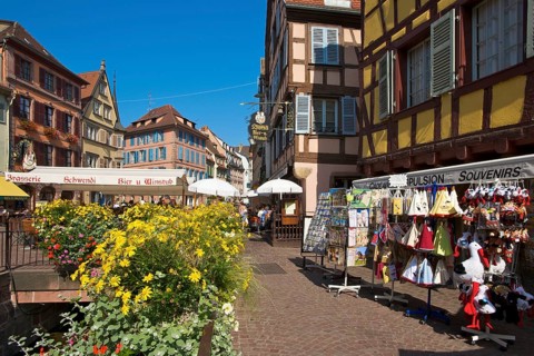 Half-timbered houses and restaurants, canal in the Quartier des Tanneurs, tanners' quarter, old